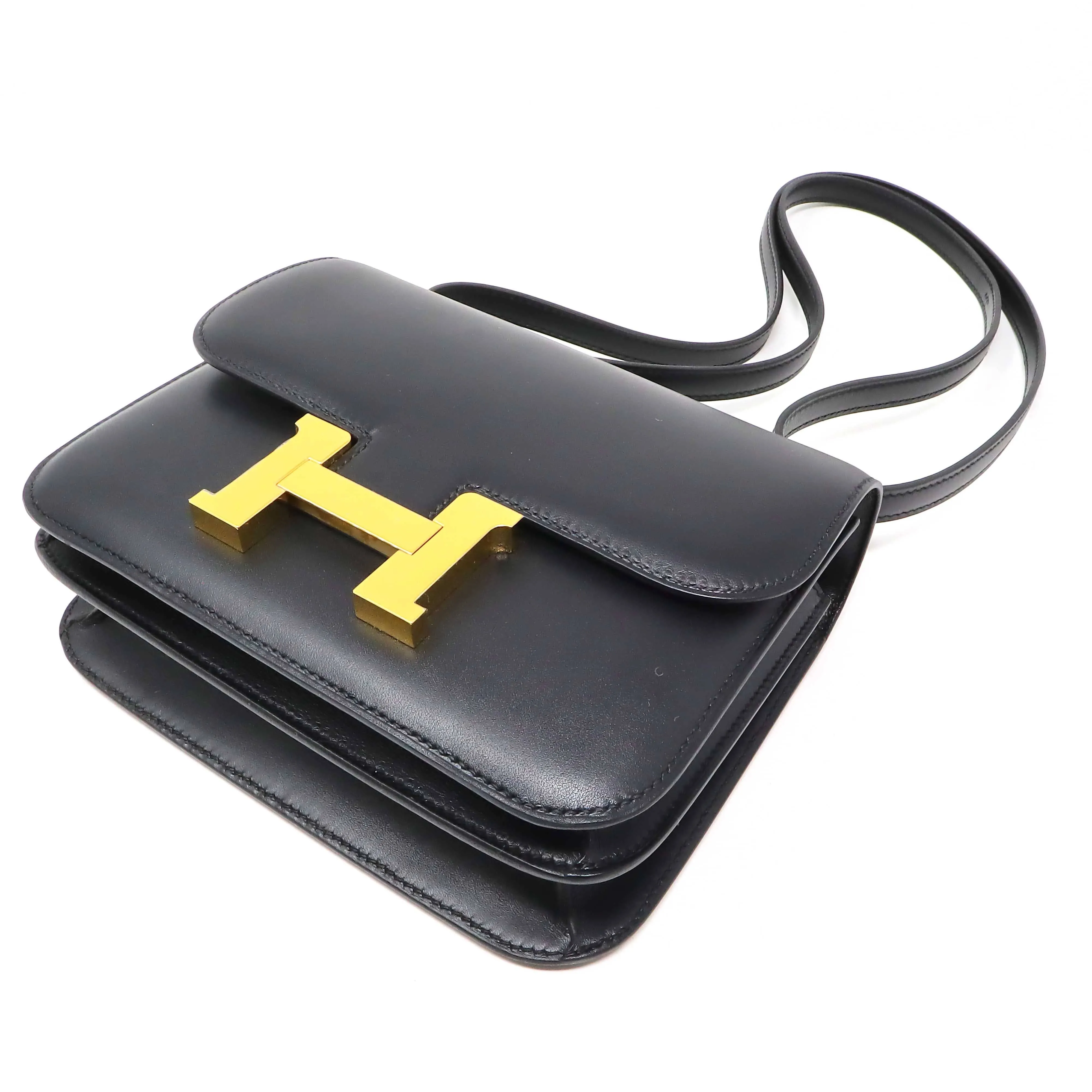 Hermes Constance 18 Black GHW
