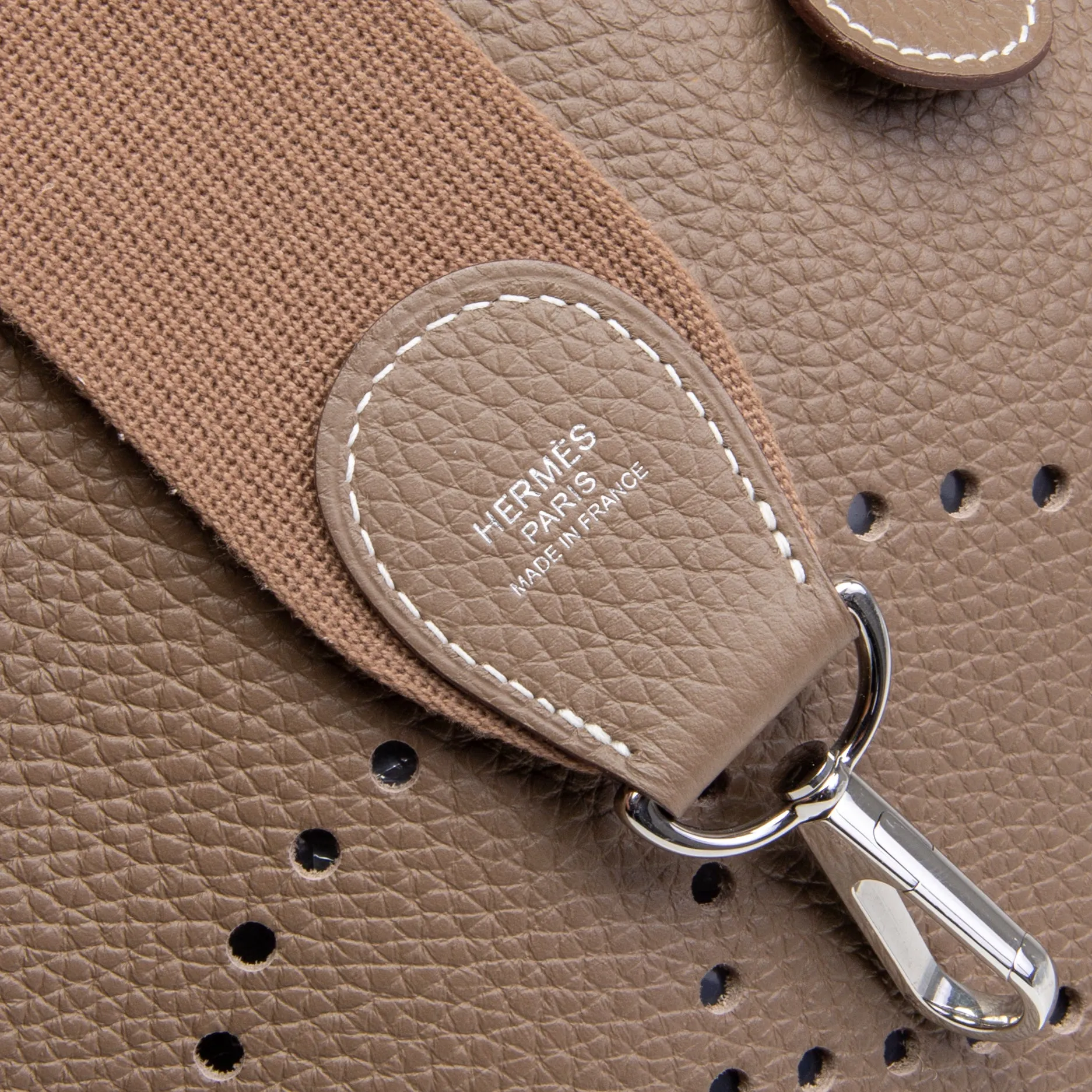 HERMÈS  Evelyne III 29 (2023) - Etoupe