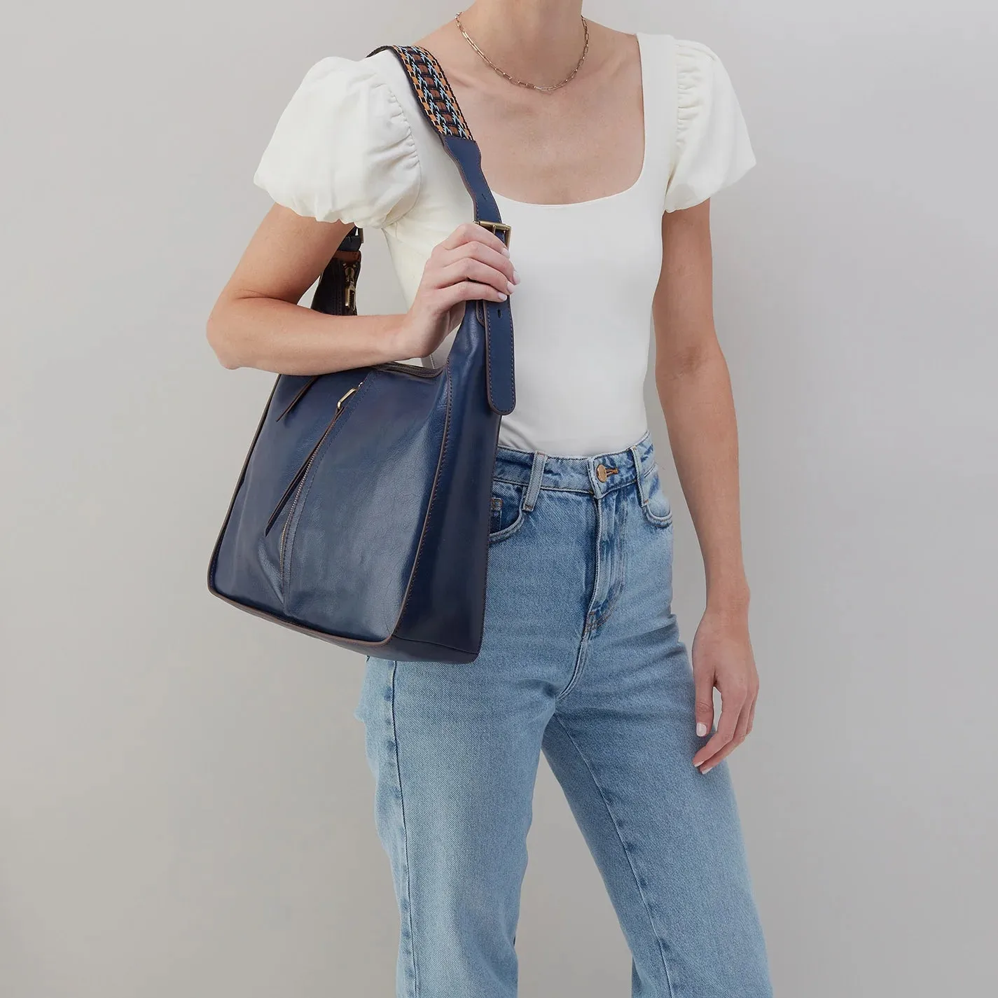 Hobo - Bellamy Front Zip Shoulder Bag