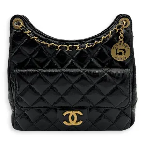 Hobo Black Shoulder Bag in Crinkled Calfskin, Gold hardware