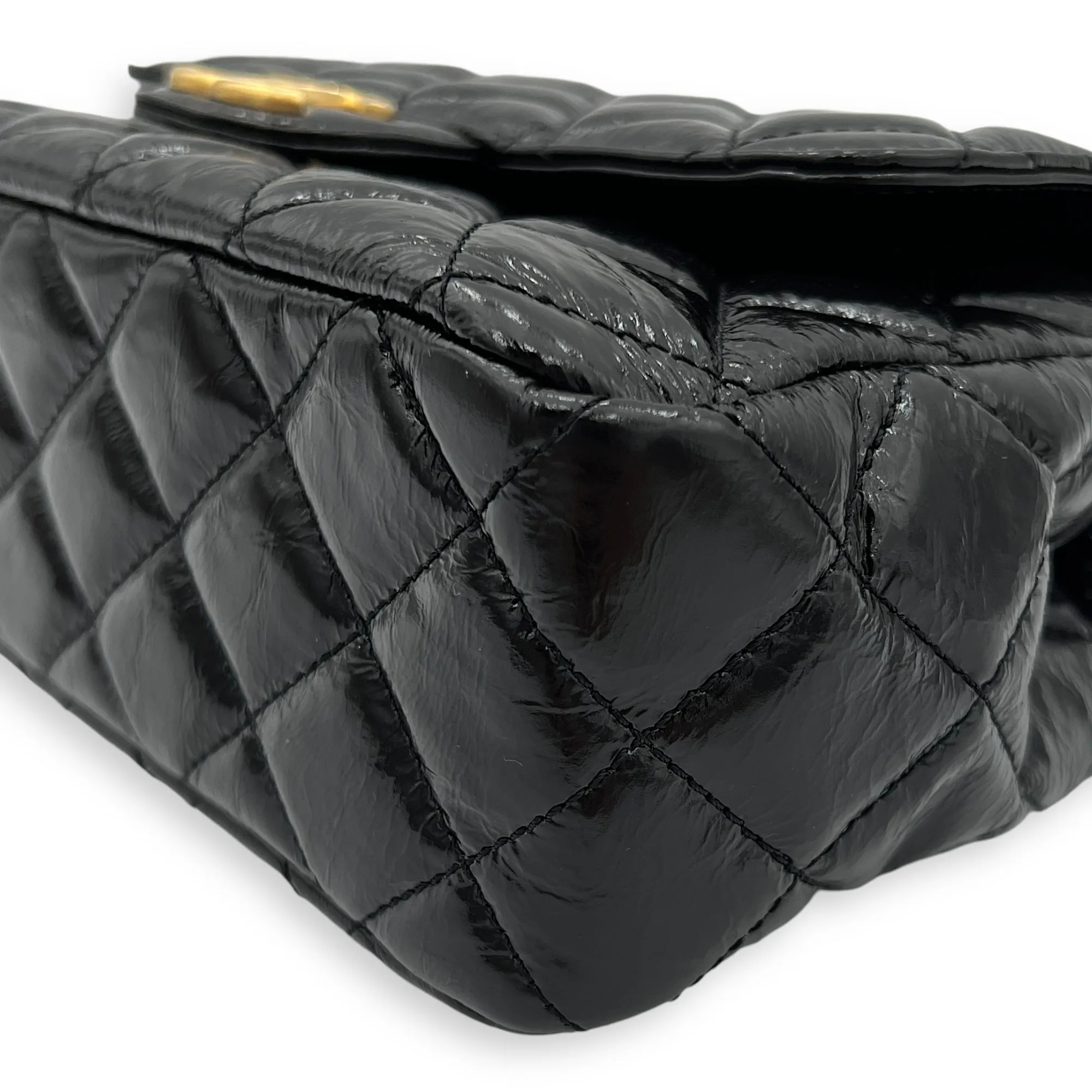 Hobo Black Shoulder Bag in Crinkled Calfskin, Gold hardware