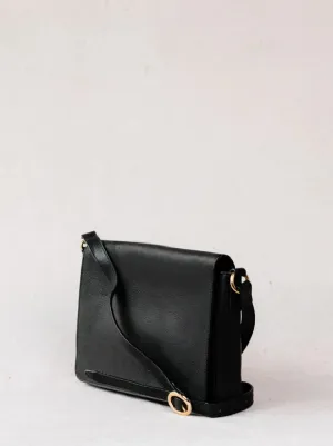 Lari Slim Crossbody in Pebbled Black