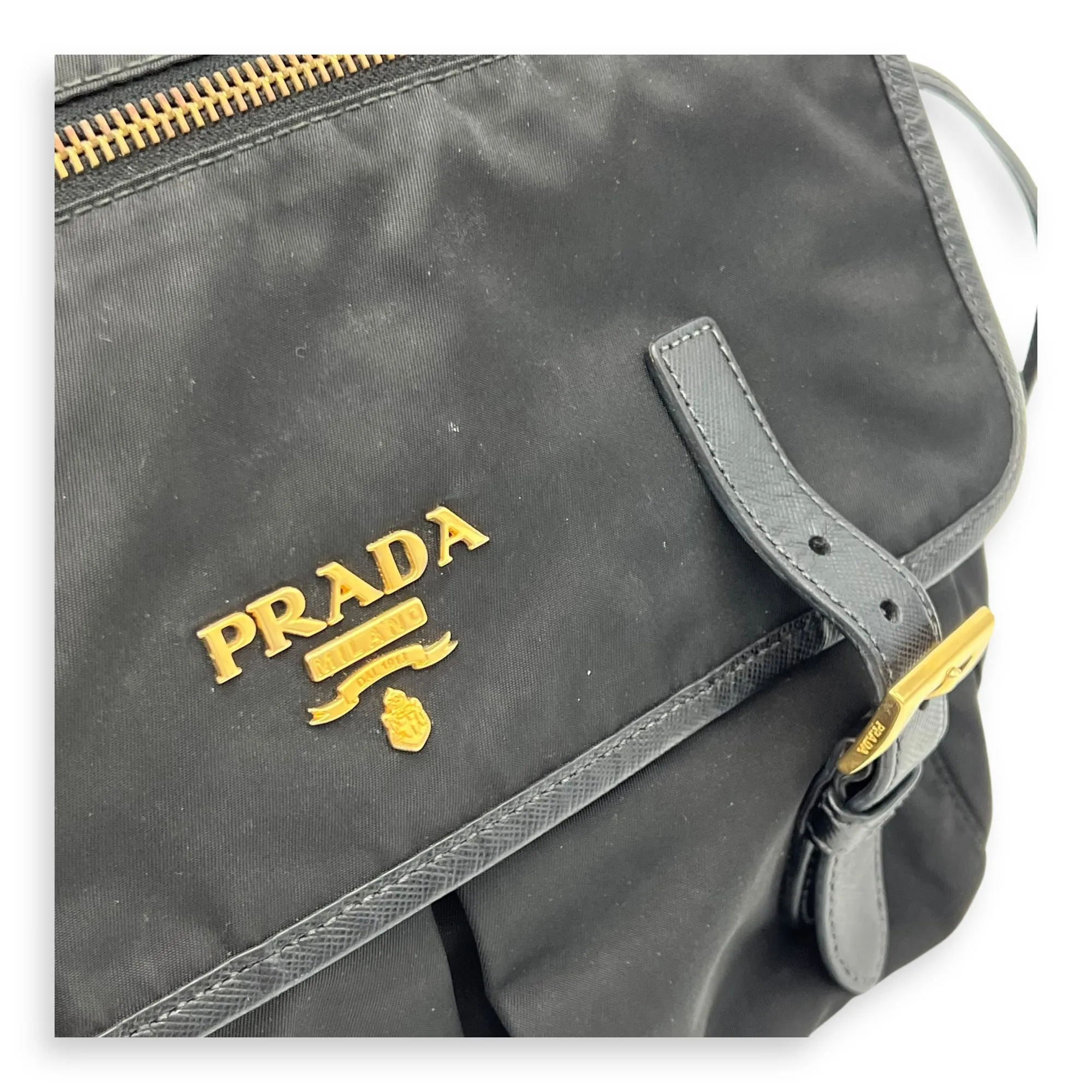 Logo Messenger Black in Nylon, Gold hardware