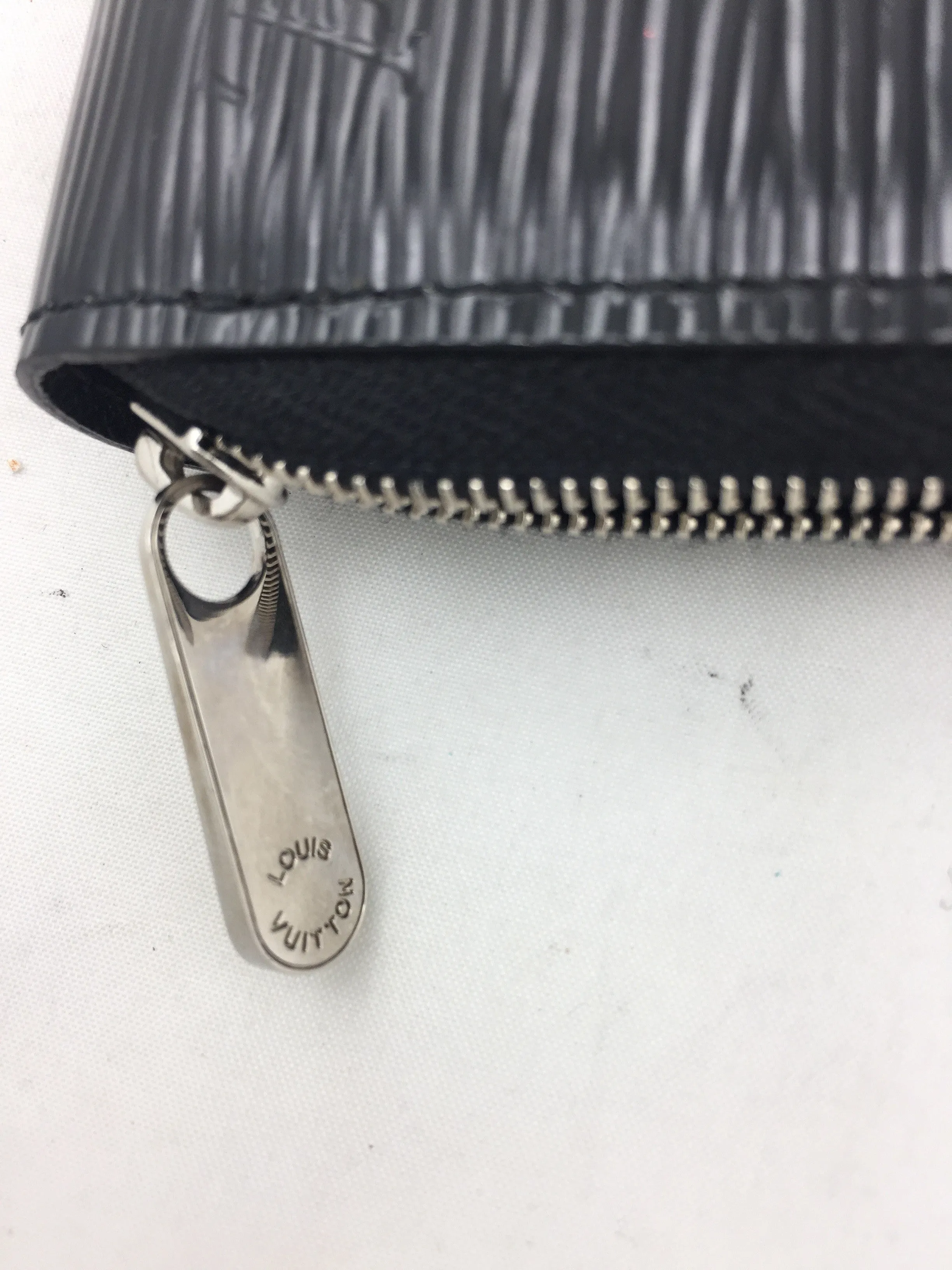 Louis Vuitton Black Epi Small Wallet!