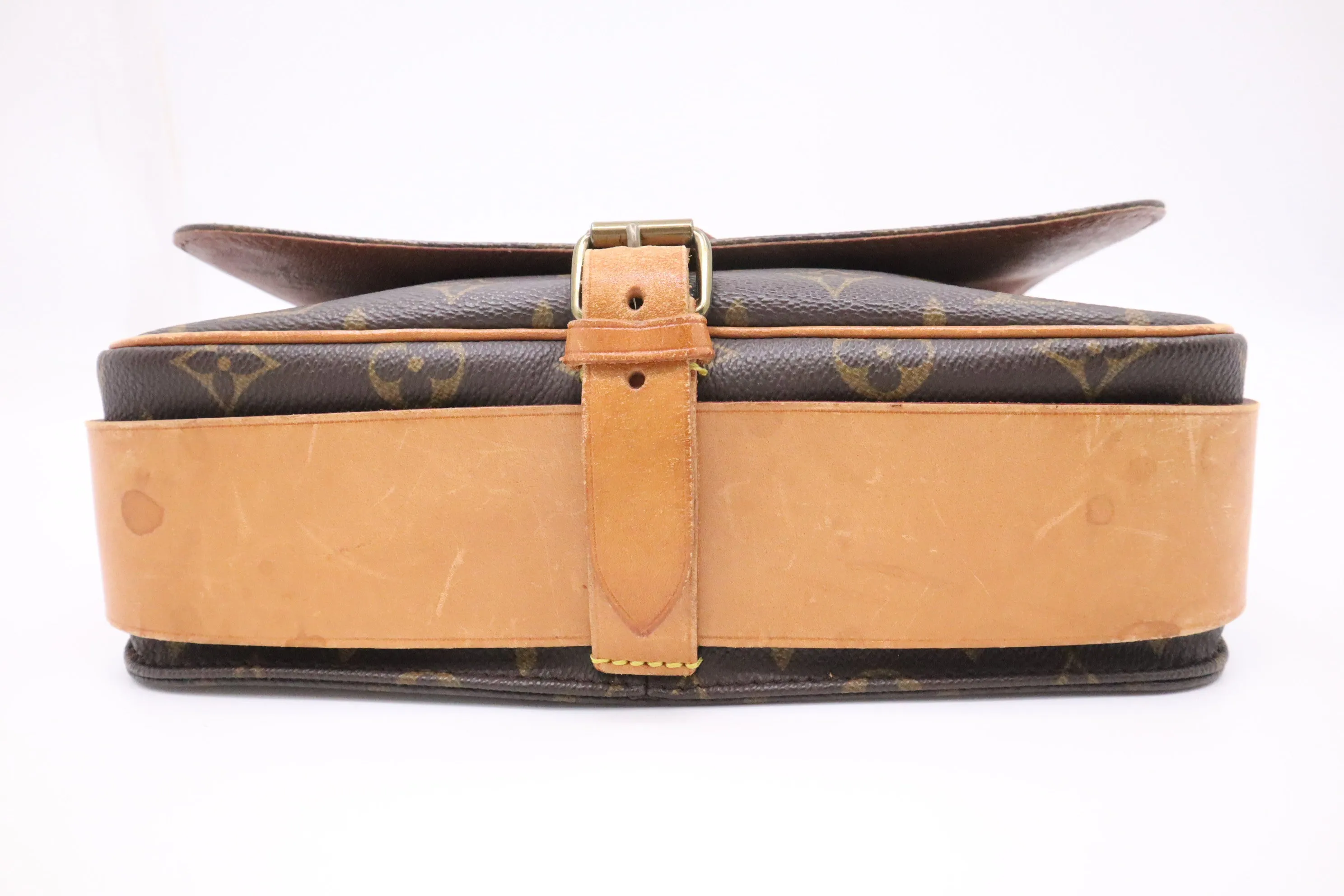 Louis Vuitton Cartouchiere GM in Monogram Canvas
