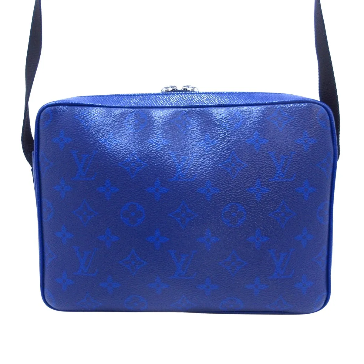 Louis Vuitton Messenger Outdoor  Leather Shoulder Bag ()