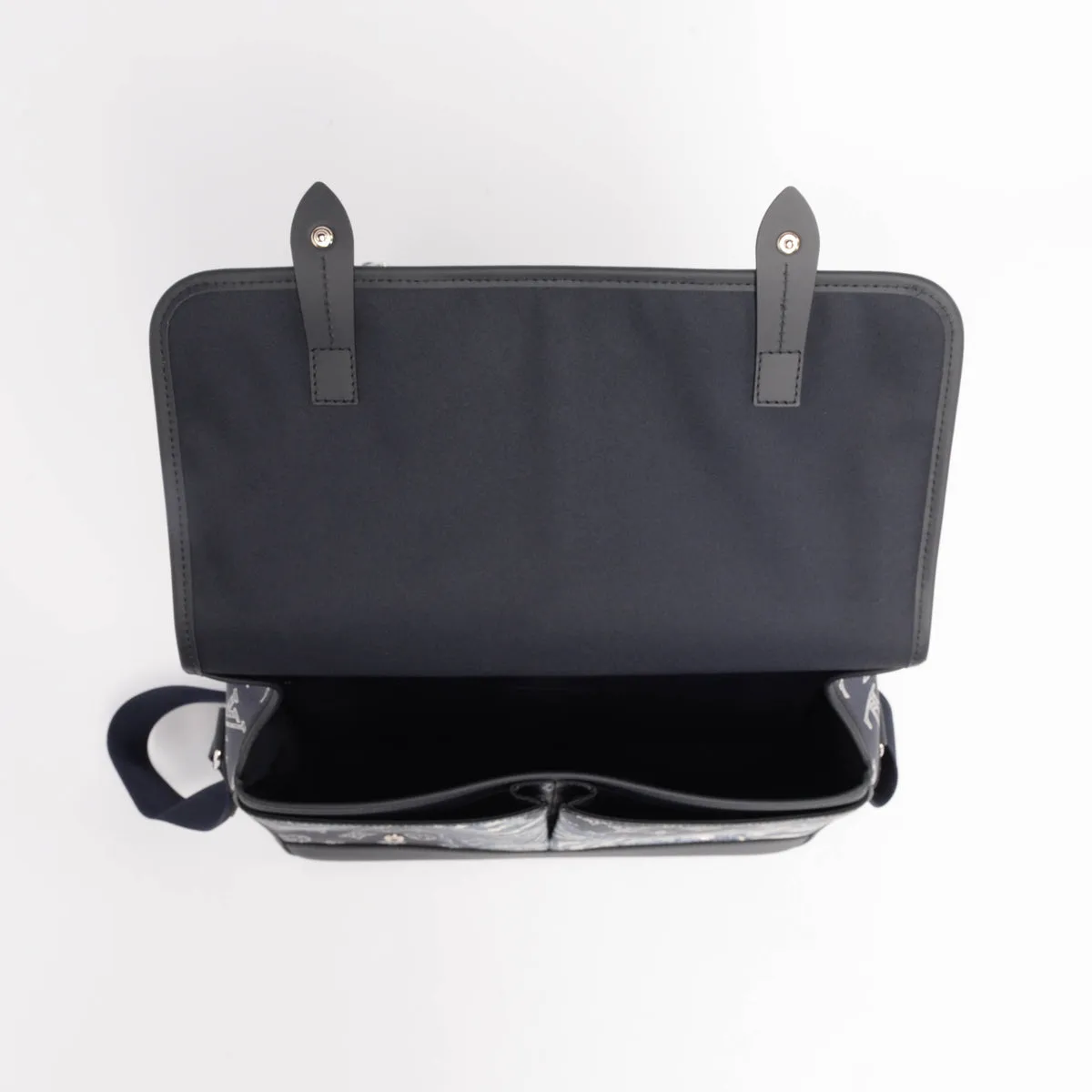 Louis Vuitton Savane Monogram Chapman Brothers Messenger GM