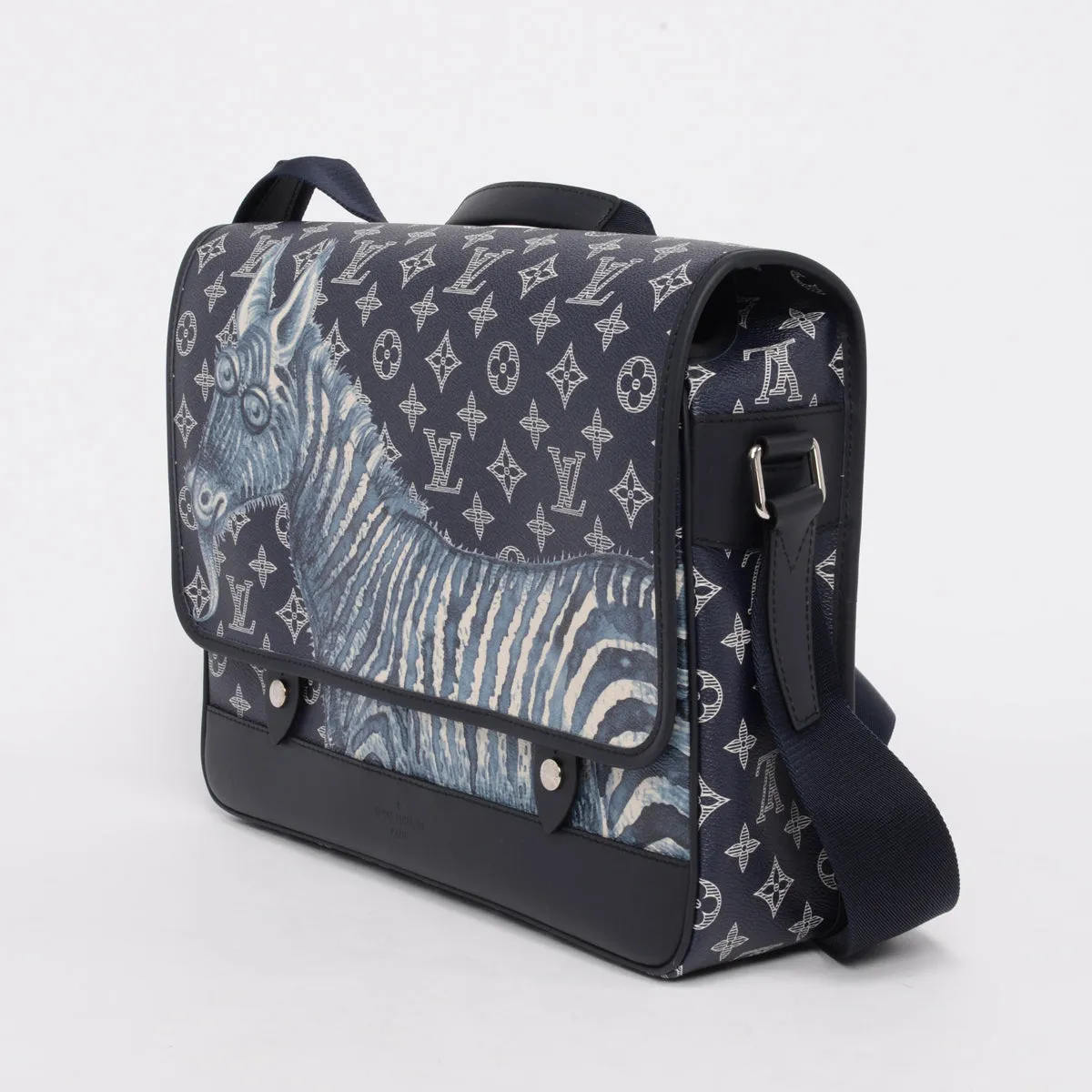 Louis Vuitton Savane Monogram Chapman Brothers Messenger GM