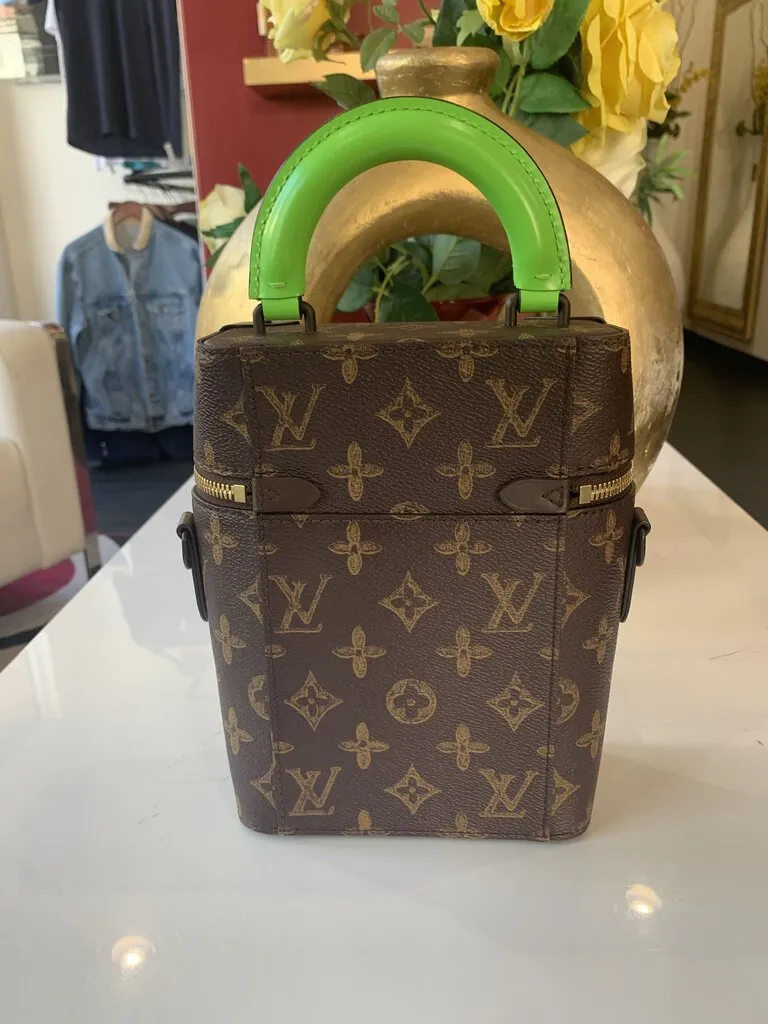 Louis Vuitton x Virgil Abloh Verical Box Trunk