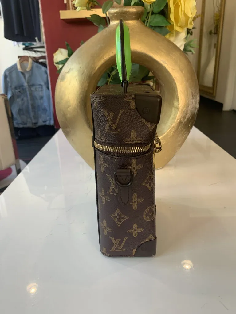 Louis Vuitton x Virgil Abloh Verical Box Trunk