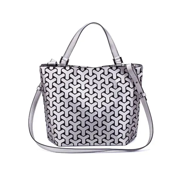 Luminous reflective bao Bag Geometric Tote Folding Shoulder Bags for women 2020 Plain Folding Handbags sac a main Female Bolsas