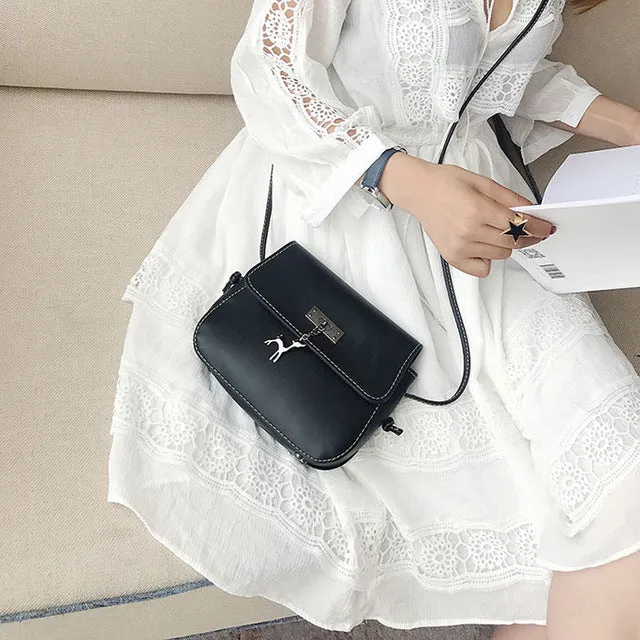Mara's Dream Shell Women Messenger Bag