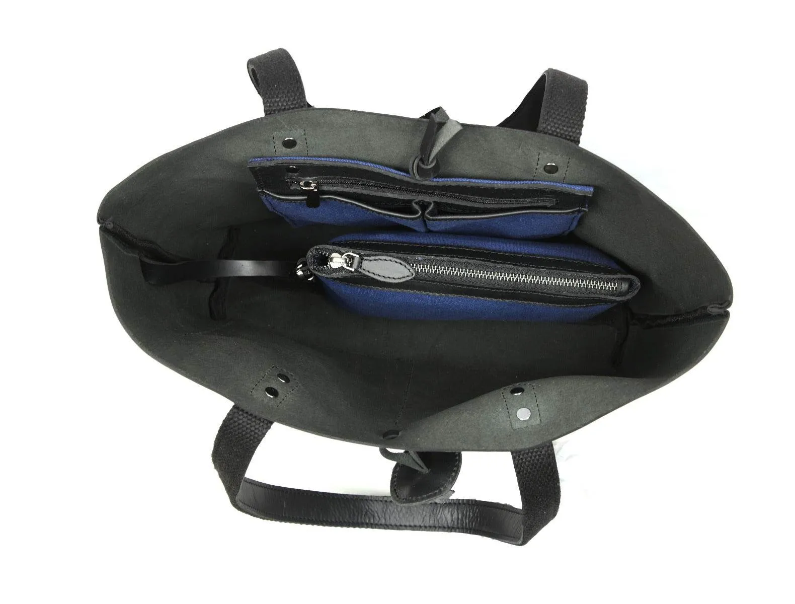 Melilla Travel Tote Bag – Raven Black