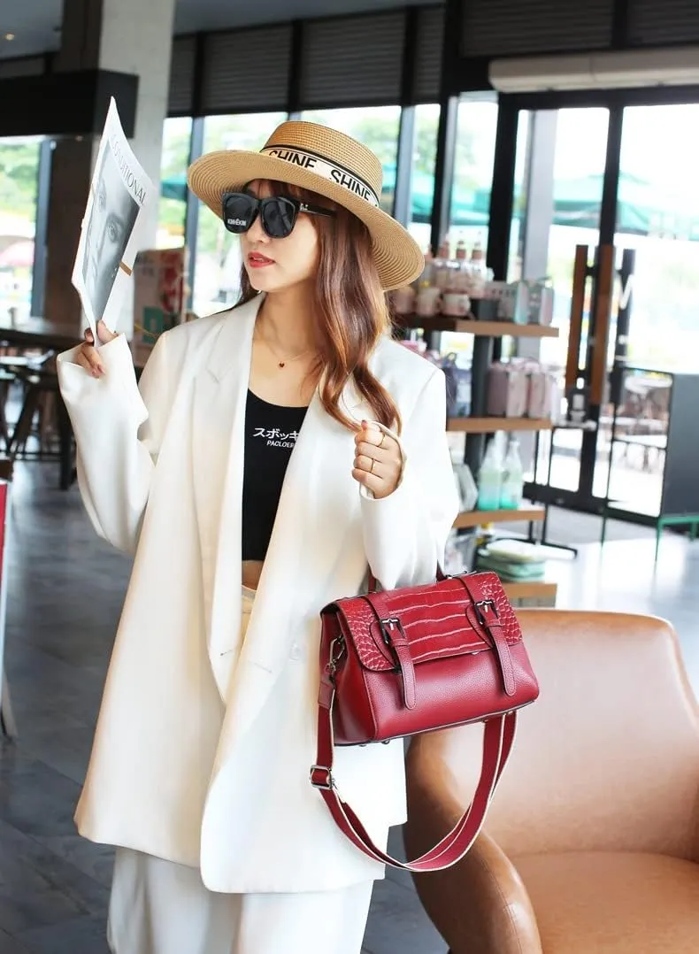 Messenger Bag Women's Unique Leather Shoulder Bags Envelope Clutch Purse with Cross-body Chain Strap
