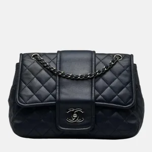 Navy Leather Matelasse Chain Shoulder Bag