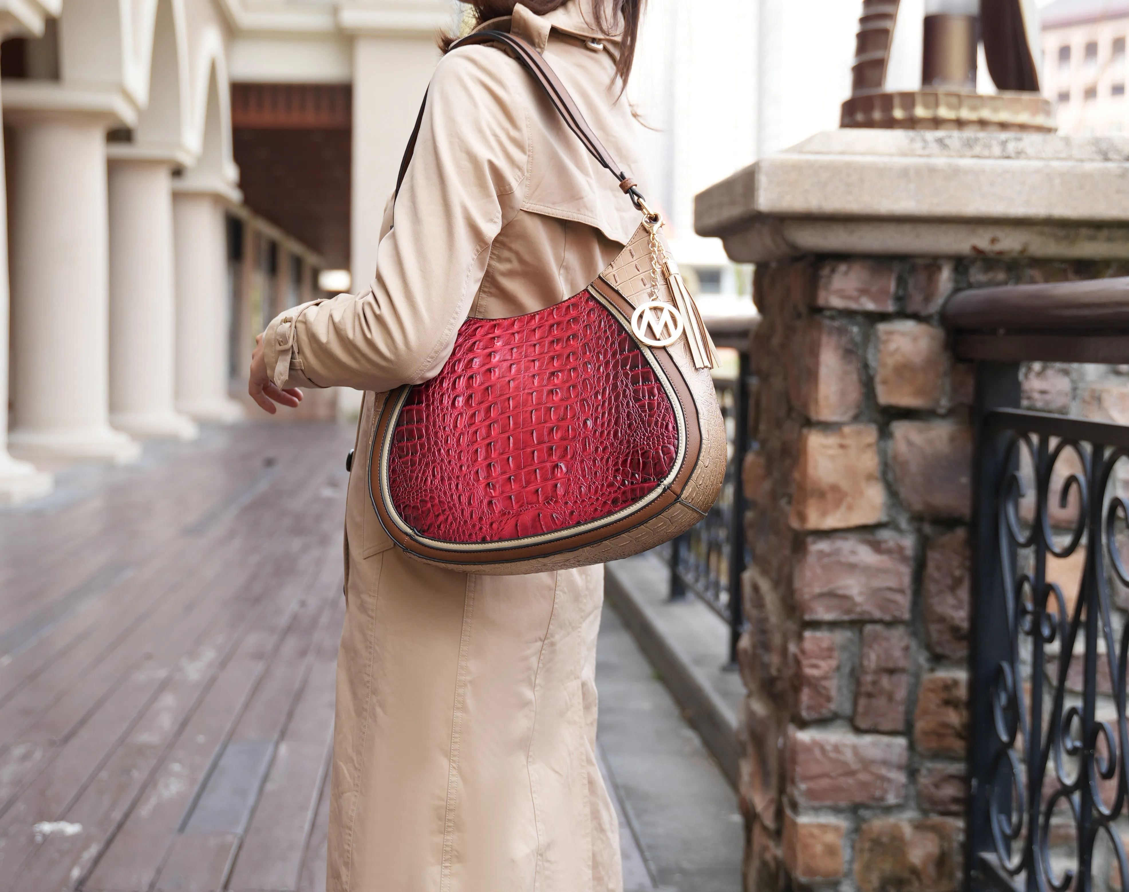 Nayra Hobo Bag