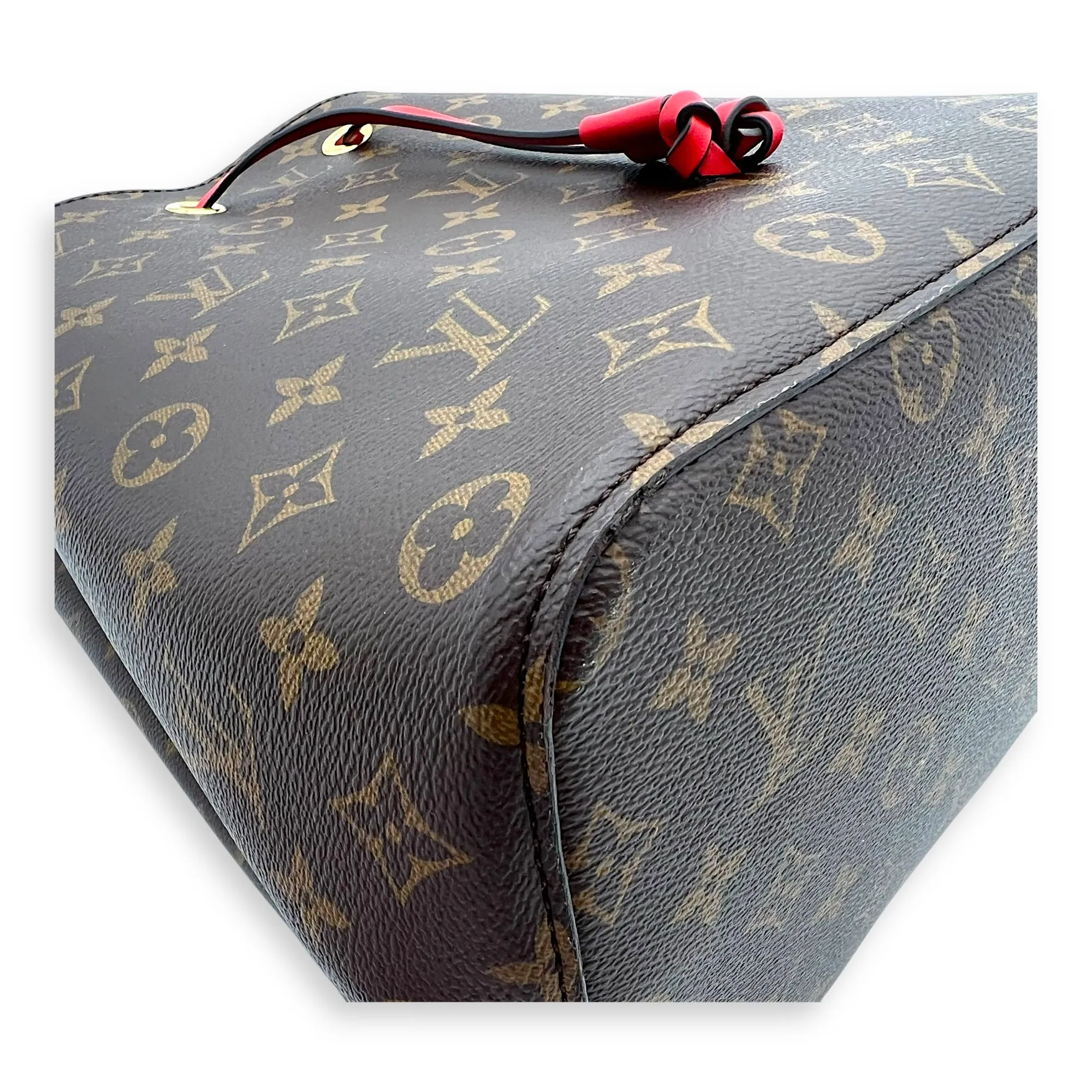 NeoNoe Bucket Bag Brown in Monogram Coated Canvas, Gold hardware