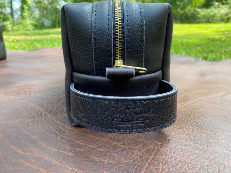 Off-Trayals | Overnight Bag Large | Black Leather