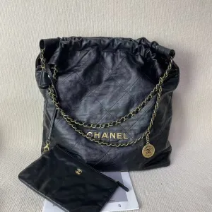 Preloved Chanel 22 Bag Black Shoulder Bag 5020717