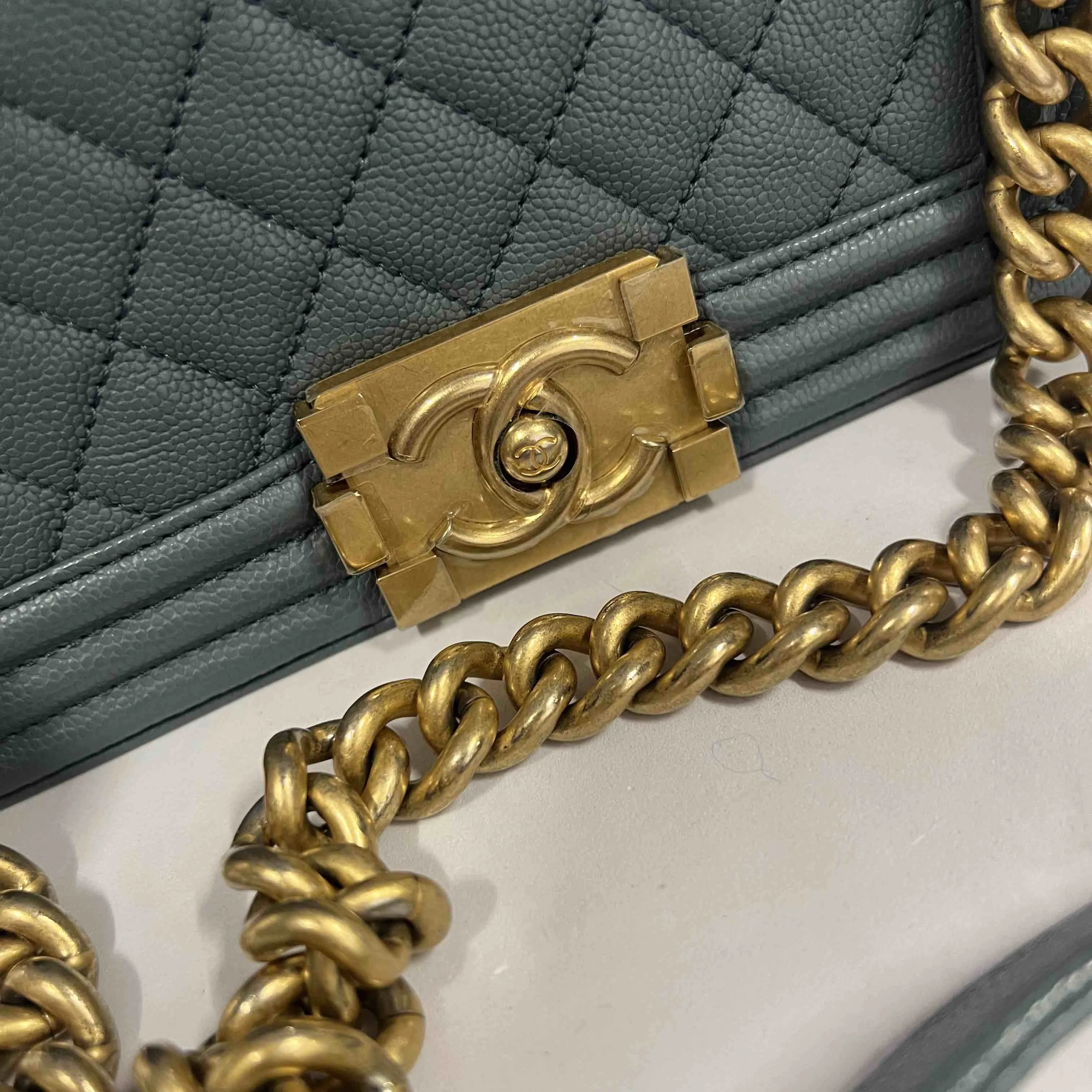 Preloved Chanel Le Boy Calfskin Shoulder Bag in Teal