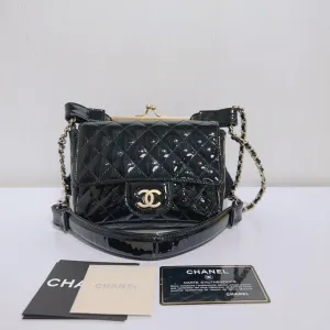 Preloved Chanel Patent and Lace Twin Chain Bag Black Shoulder Bag