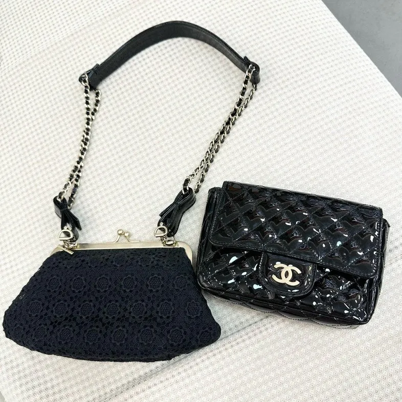 Preloved Chanel Patent and Lace Twin Chain Bag Black Shoulder Bag