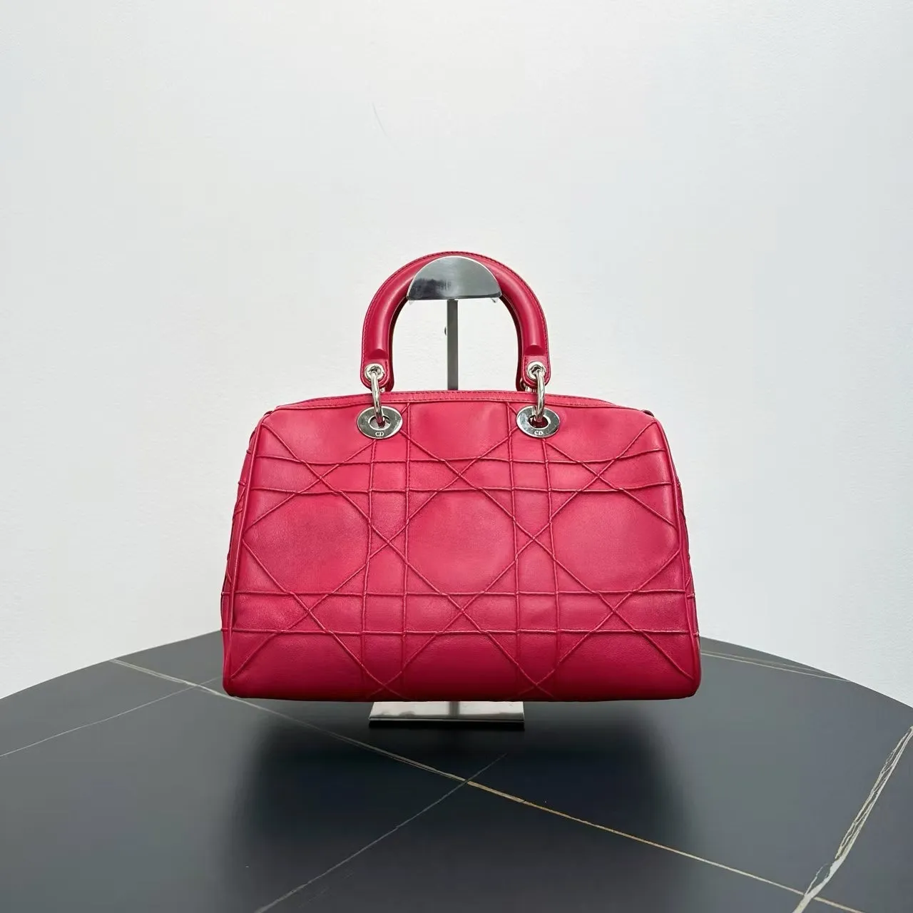 Preloved Dior Lady Dior Red Two-Way Bag – Iconic Style & Elegance