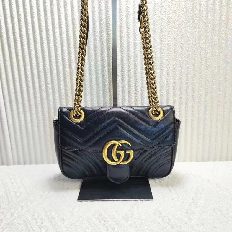 Preloved Gucci GG Marmont Black Matelassé Leather Shoulder Bag
