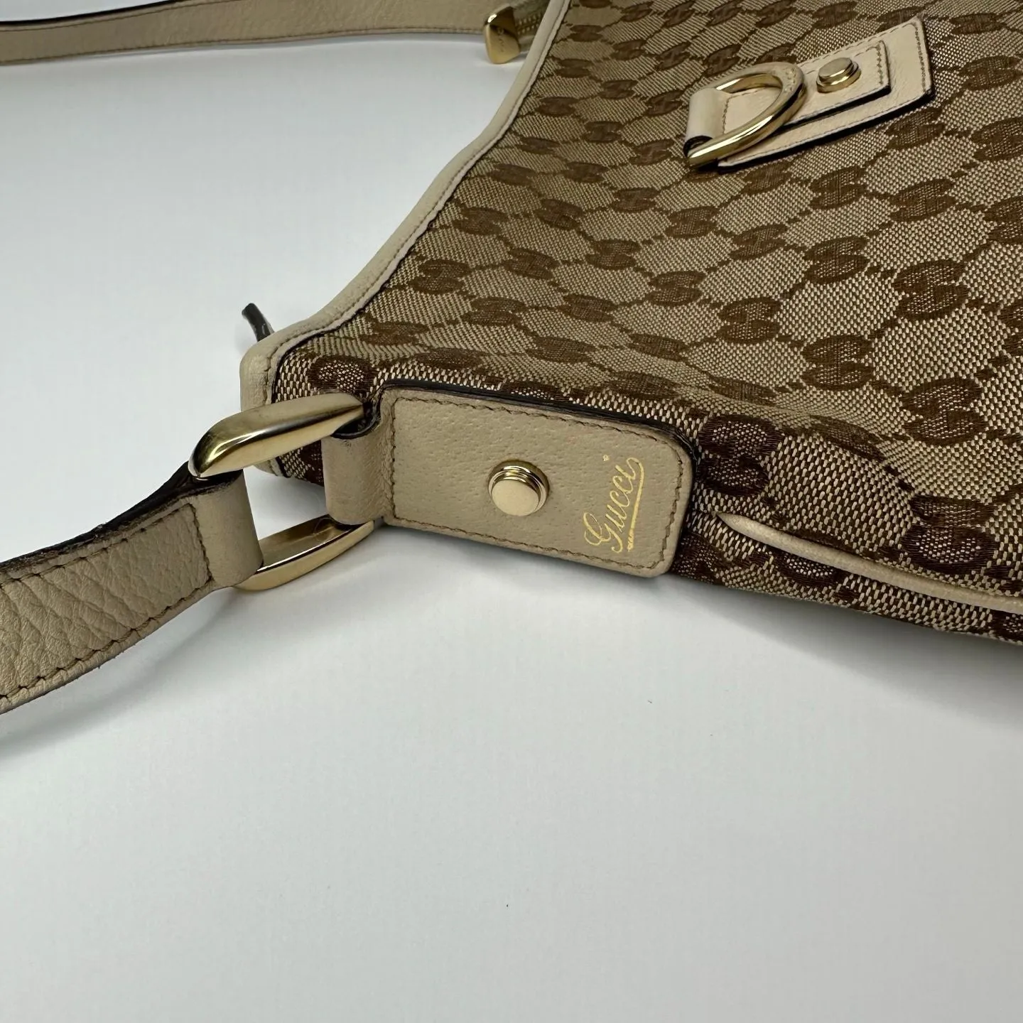 Preloved GUCCI Monogram Abbey Messenger Bag -NG102763
