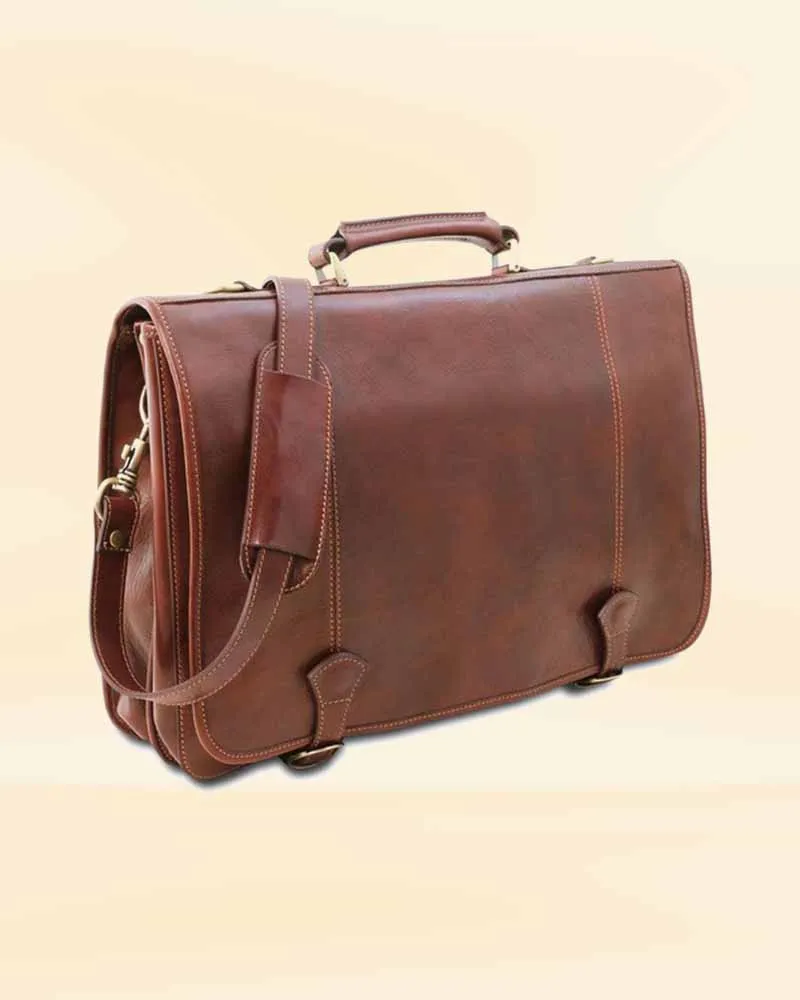Saddle back Sentinel brief case