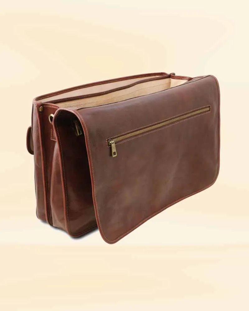 Saddle back Sentinel brief case