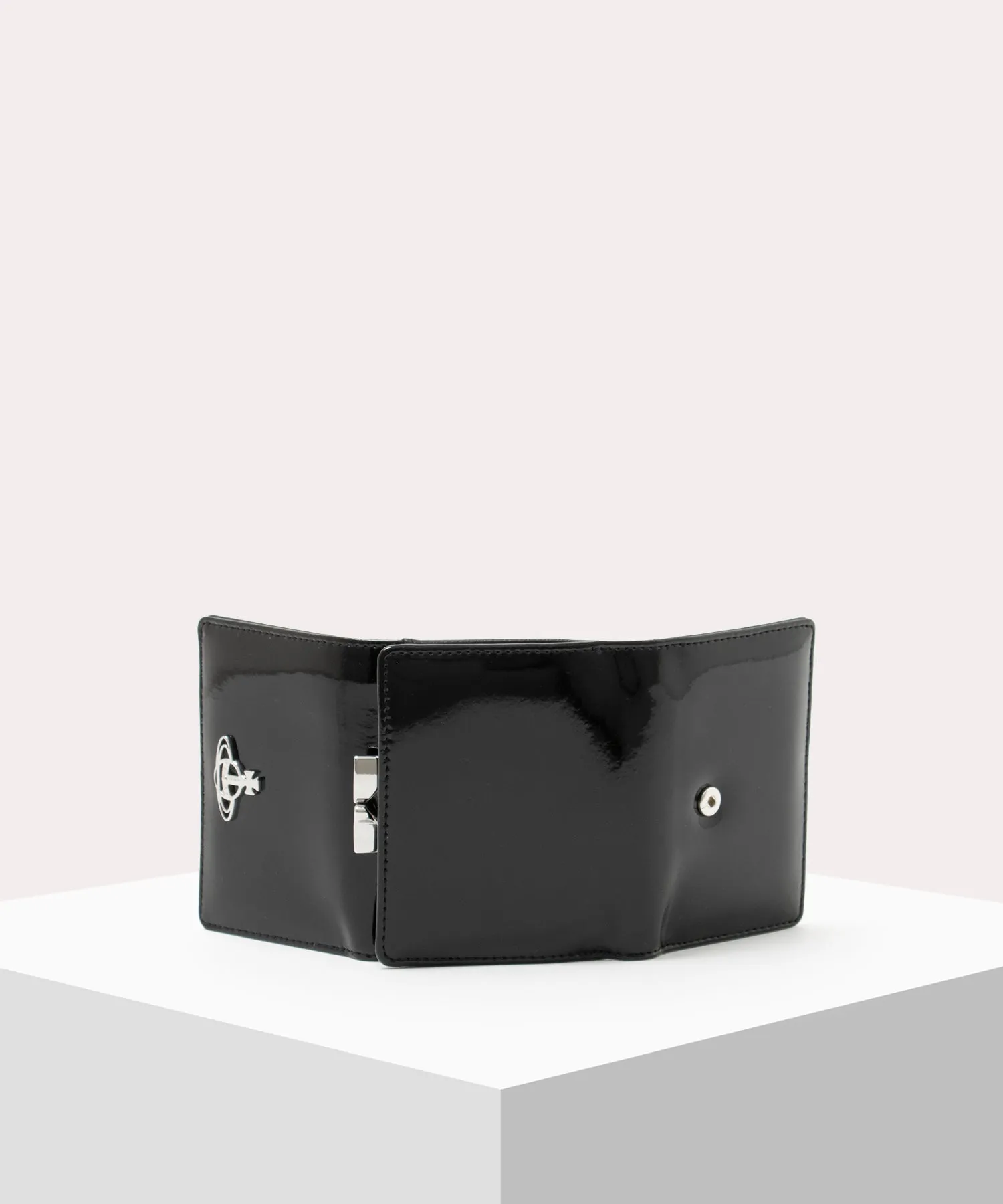 SHINY PATENT 口金三つ折り財布