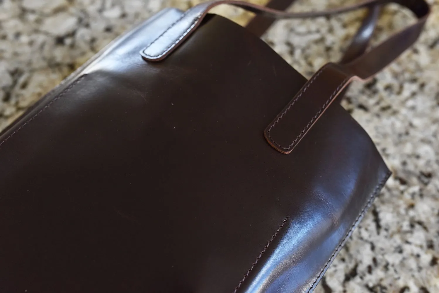 Structure Tote