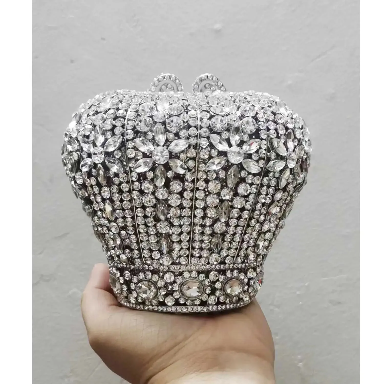 Stylishly Cute Crystal Bags: Crown Designer Purse, Wedding Prom Bags, Female Pochette, Diamond Evening Bags, Wristlets SM26