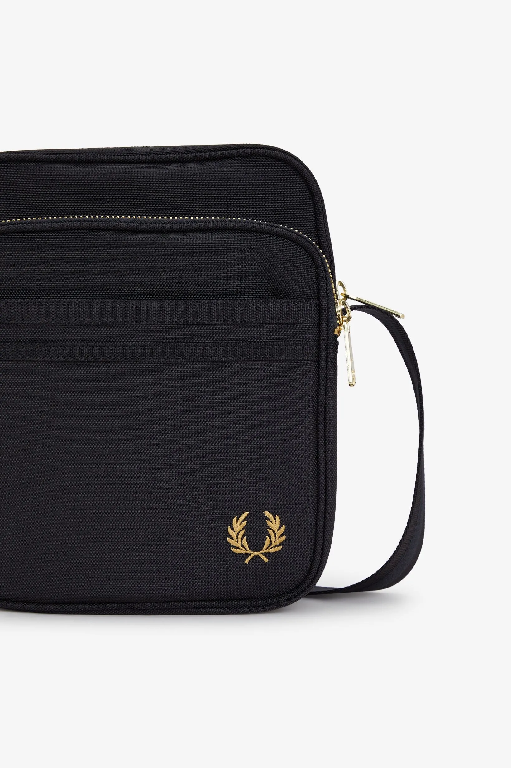 TEXTURED NYLON SIDE BAG