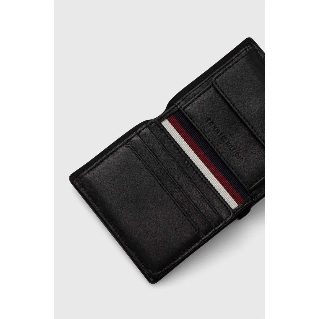 Th Casual Trifold