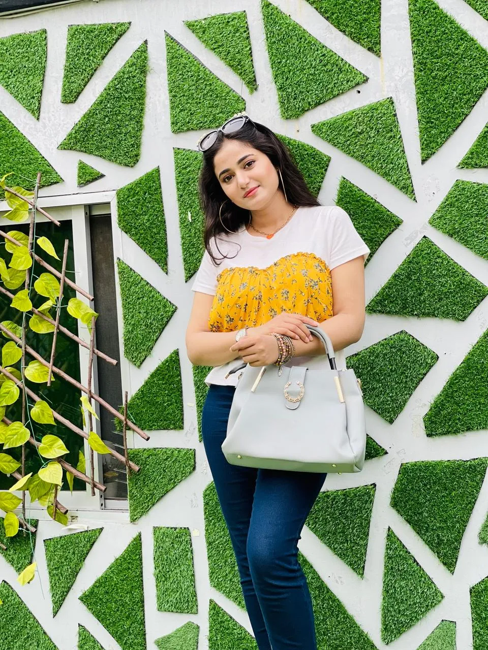 Trending Branded Handbag - 101