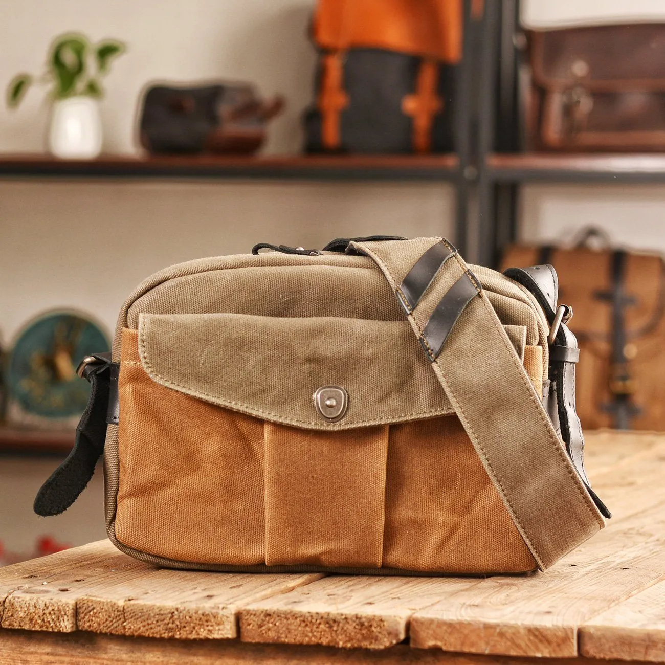 Vintage Camera Side Bag
