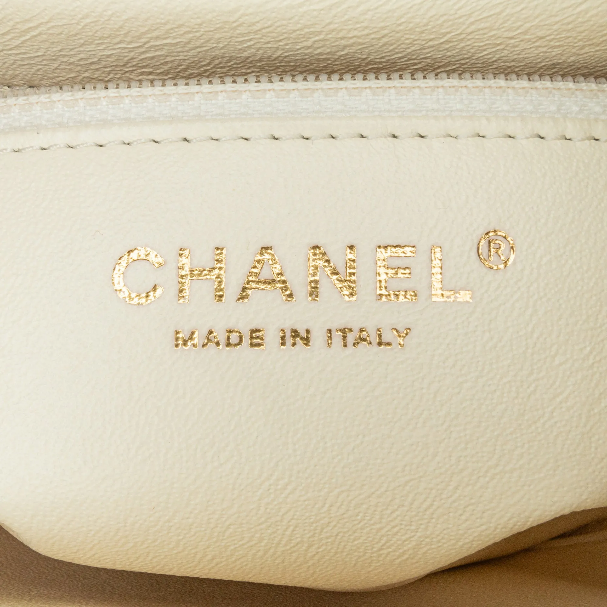 White Chanel Small Caviar Business Affinity Top Handle Flap Satchel