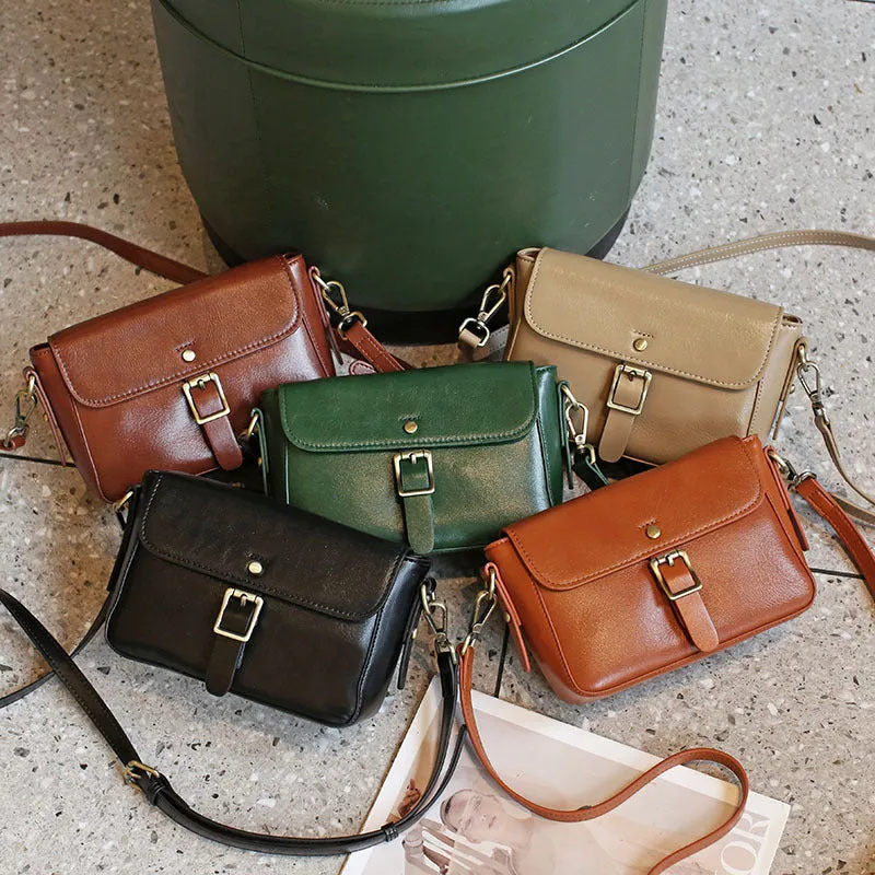 Women's Retro Leather Small Square Shoulder Bag